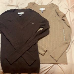 American Eagle V-neck sweaters